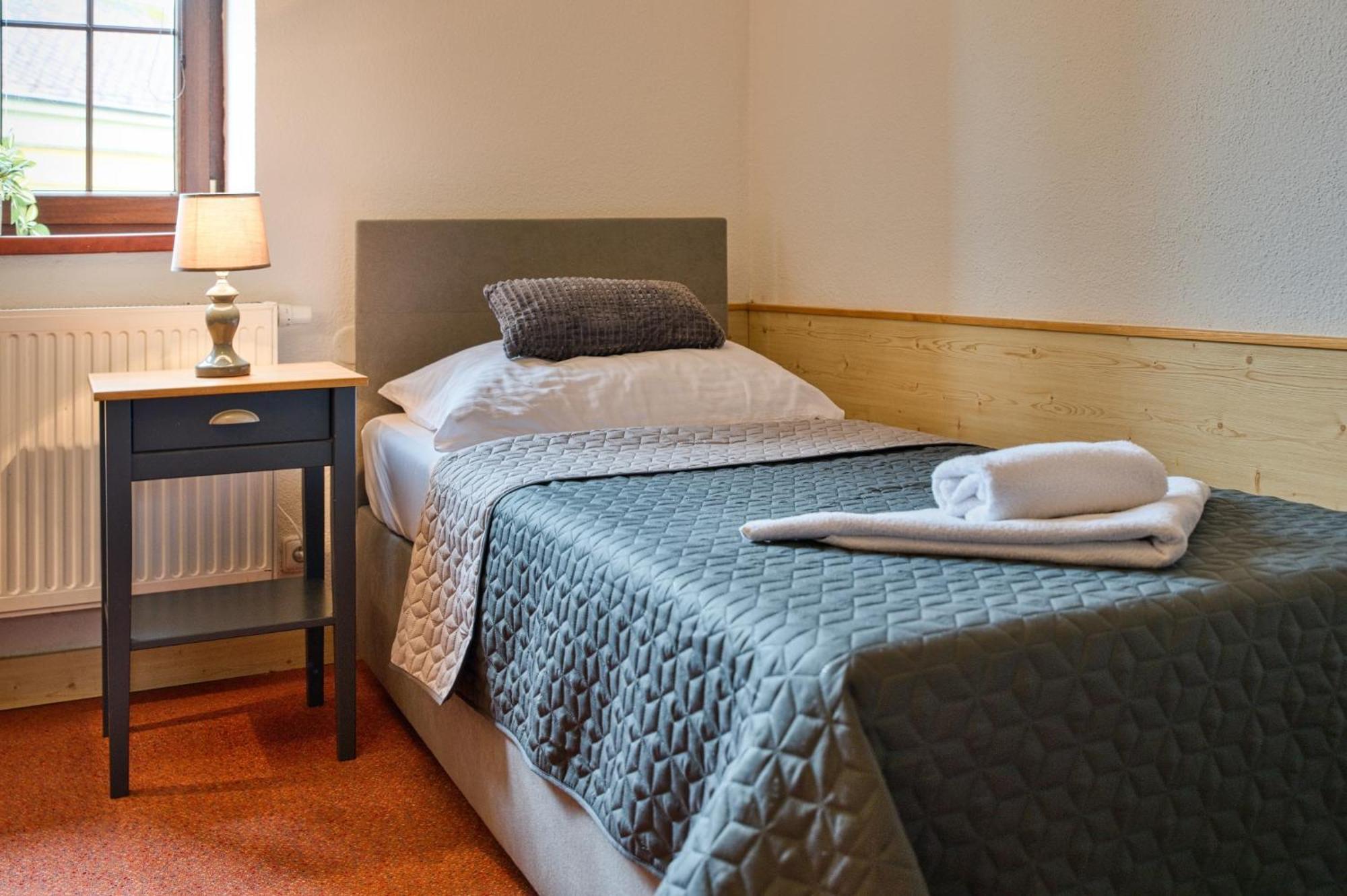 Krusovice Hotel U Lipy מראה חיצוני תמונה
