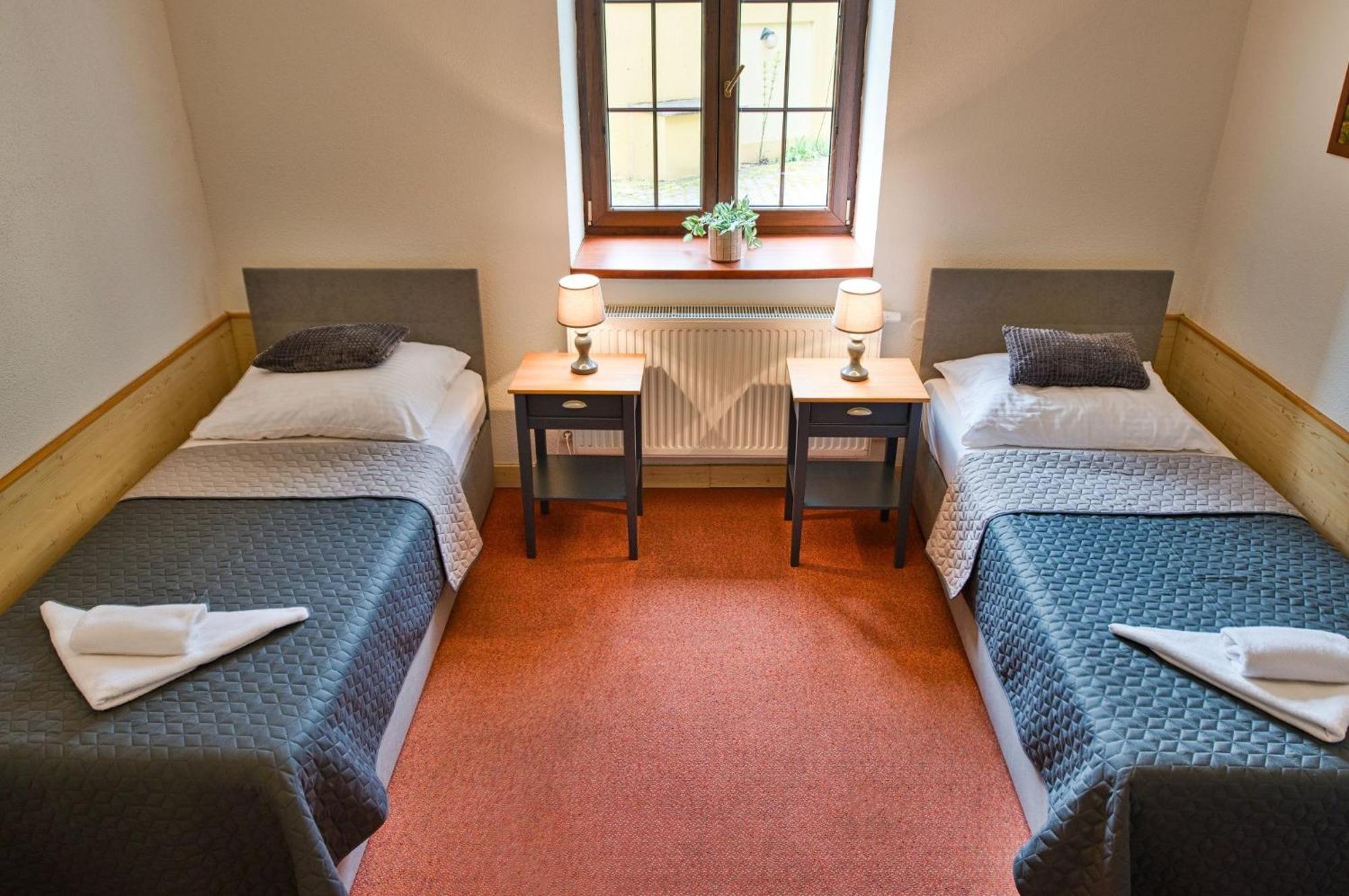 Krusovice Hotel U Lipy מראה חיצוני תמונה